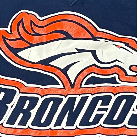 Denver Broncos 1990s Vintage NFL Football Crewneck Pullover Sweatshirt - Picture 4 of 5
